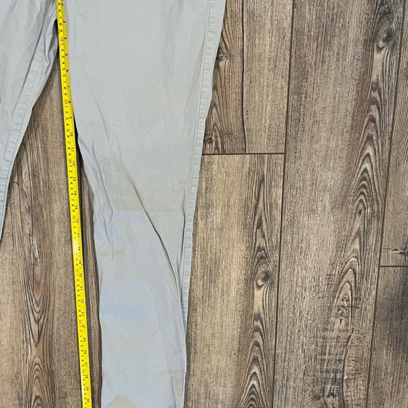 Hugo Boss light grey stretch slim fit chinos size 38R - Picture 3 of 11